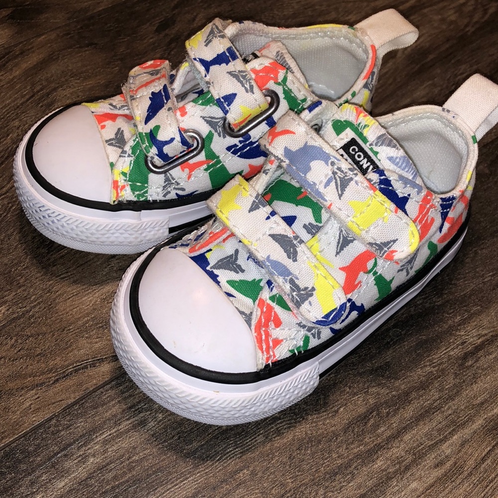 Size 3 infant converse